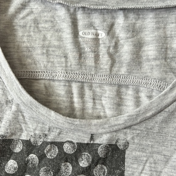 Old Navy XS grey tank American flag - Picture 2 of 3
